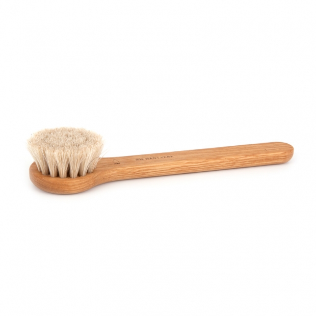 Horsehair facial massage brush