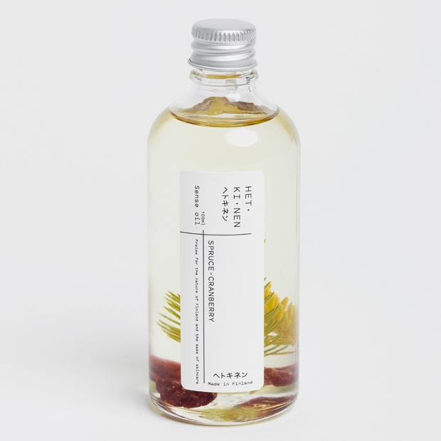 Hetkinen body oil 100ml, spruce-cranberry