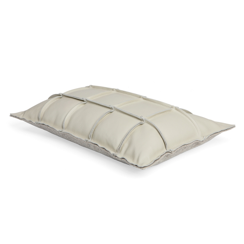 Väre cushion 37x60, leather-wool / putty