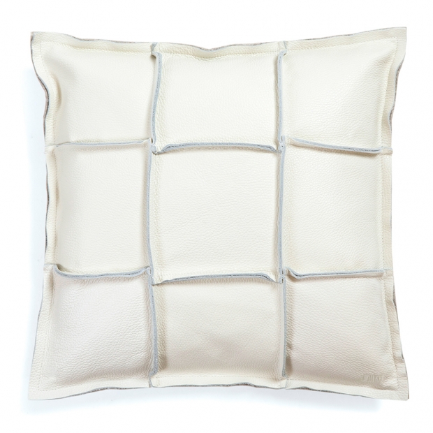 Väre cushion 45x45, leather-wool / white