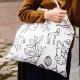 Konopná taška Onnenmaa 46×46, bílo-černá