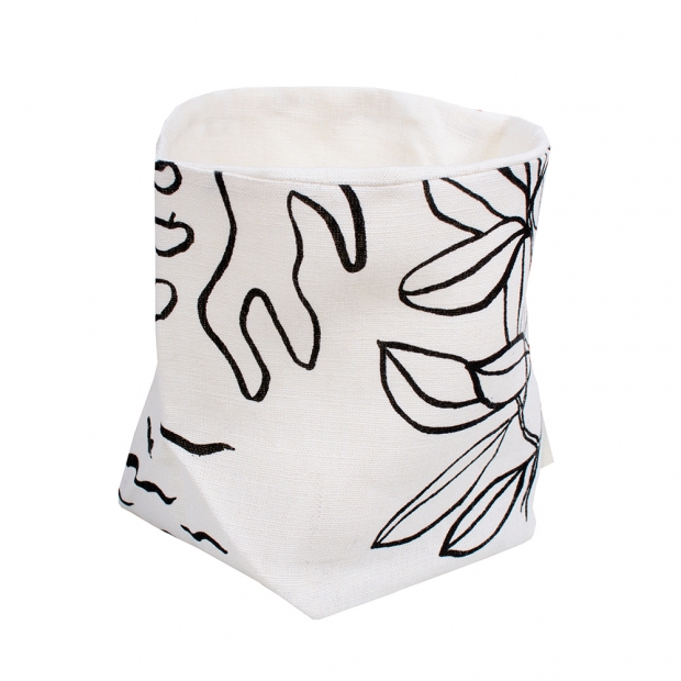 Onnenmaa storage basket, white-black