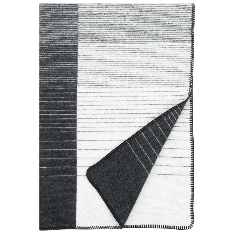 Wool blanket Kaamos 100x150, black / Finnsheep