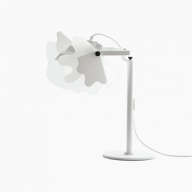 Perhonen table lamp, white