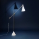 Tapio floor lamp, brass / white