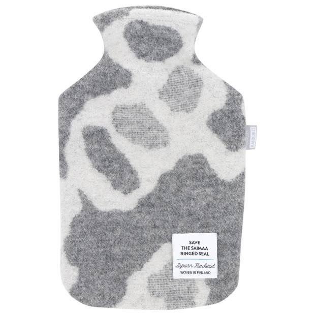 Saimaannorppa hot water bottle, grey-white