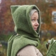 Merino scarf with hood, fleece / moss