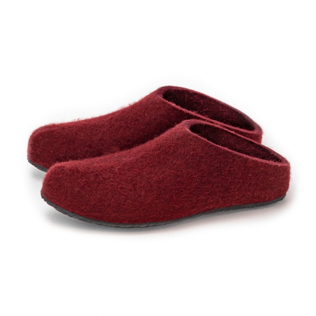 Lahtiset felt slippers with rubber sole / plum red