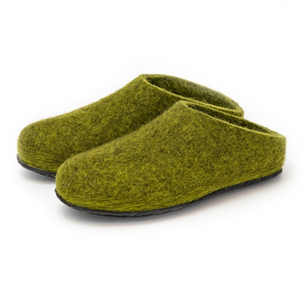 Lahtiset felt slippers with rubber sole / moss green